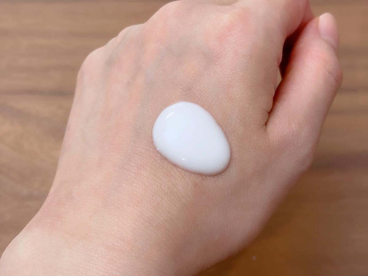 純淨天然高級平衡保濕牛奶洗面乳