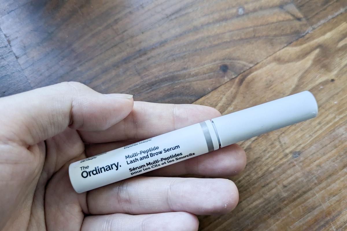 一個月見效!杜絕眼周暗沈,The Ordinary「多胜肽睫毛精華液」稀疏下睫毛重返濃密 一個月見效!杜絕眼周暗沈,The Ordinary「多胜肽睫毛精華液」稀疏下睫毛重返濃密
