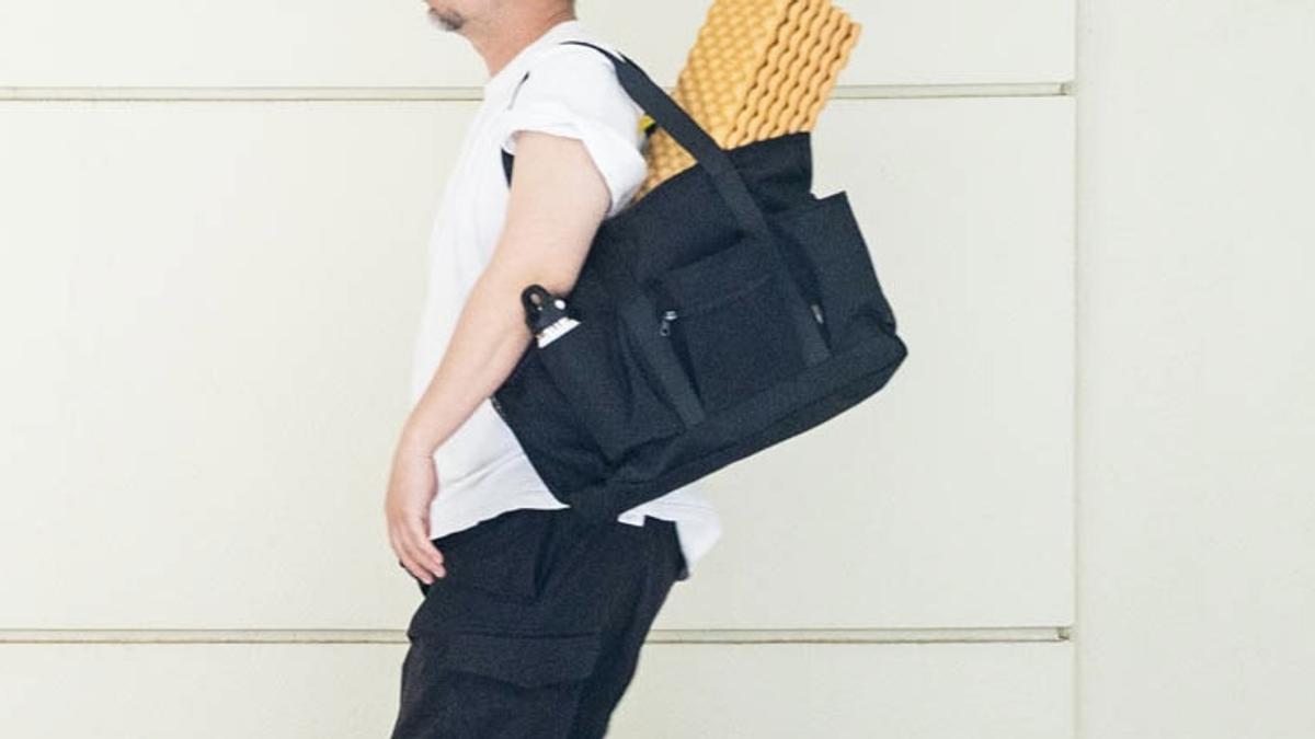 這個價格未免也太佛心! 不到3,000日圓就能買到的WORKMAN「Split Tote Bag」,非常適合短途旅行 這個價格未免也太佛心! 不到3,000日圓就能買到的WORKMAN「Split Tote Bag」,非常適合短途旅行