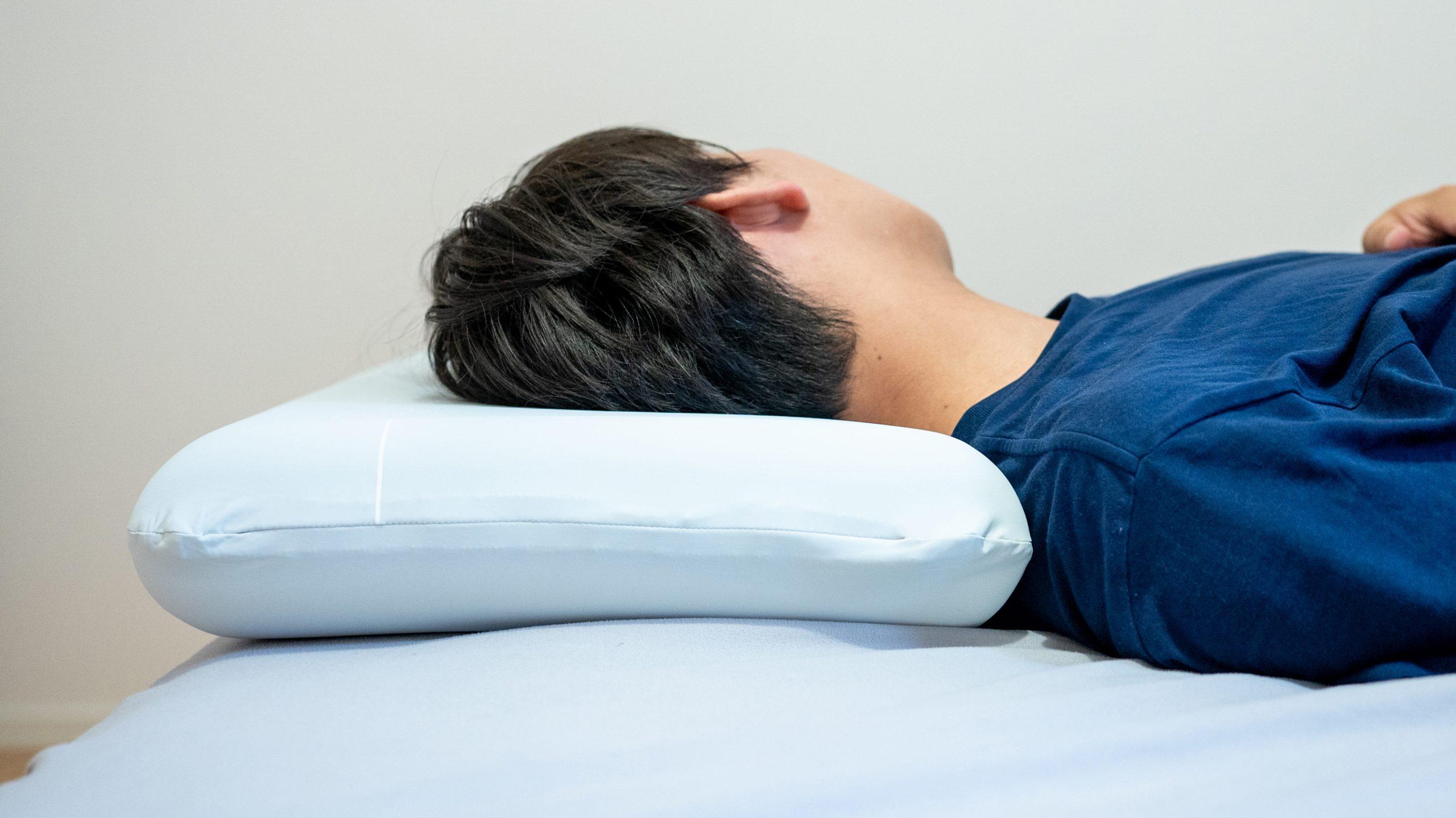 エムリリー 枕 【重力吸収まくら】首肩サポート とろ~り 低反発