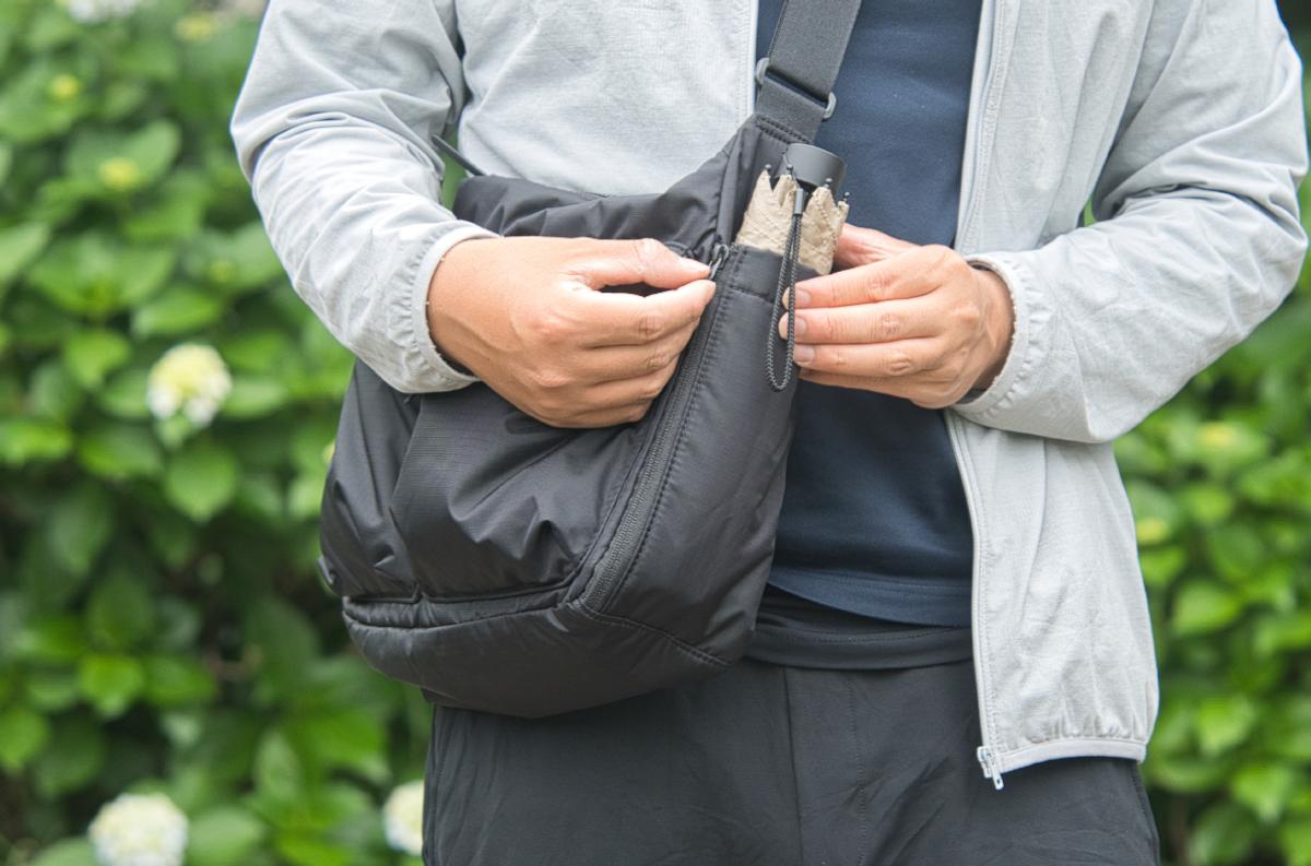 ユニクロ「マルチポケットショルダーバック」