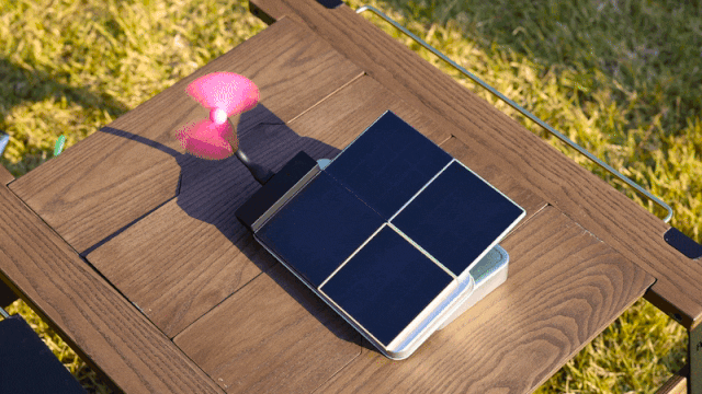 キャンプから子どもの実験にも活躍！ ブロック型のソーラーパネルが
