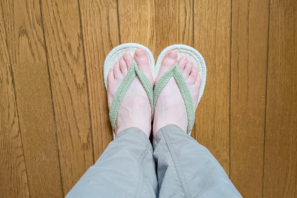 無印良品「房間拖鞋・鼻緒」