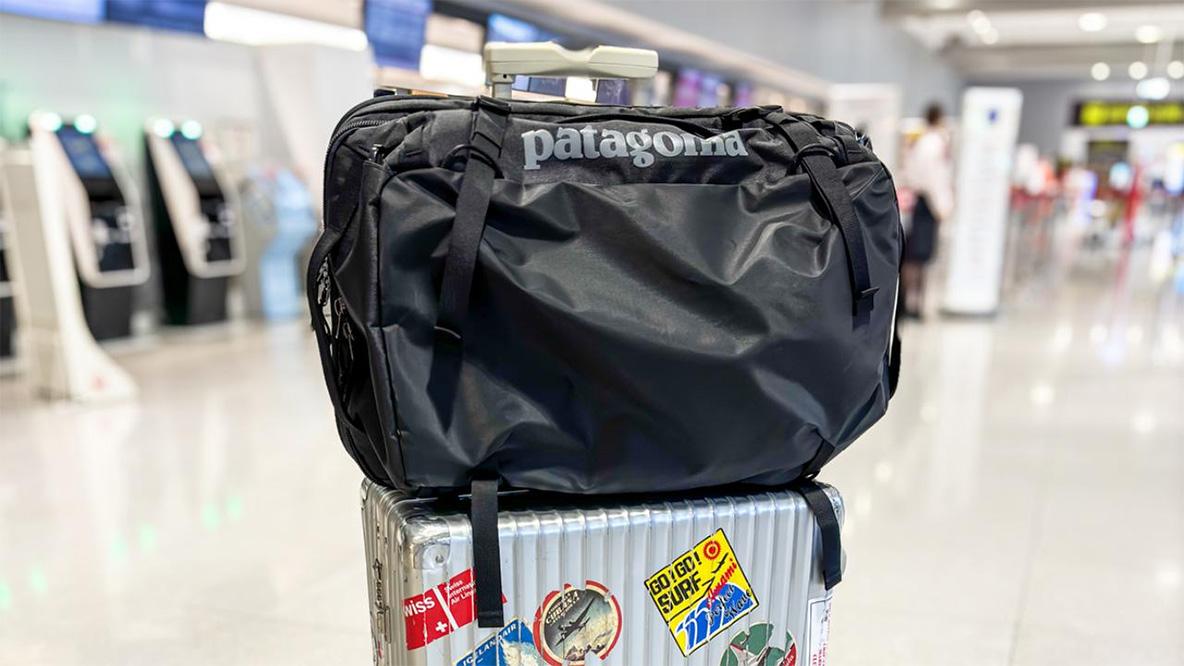モンベルの「コンパクトリンコウバック」を使って愛車を快適に