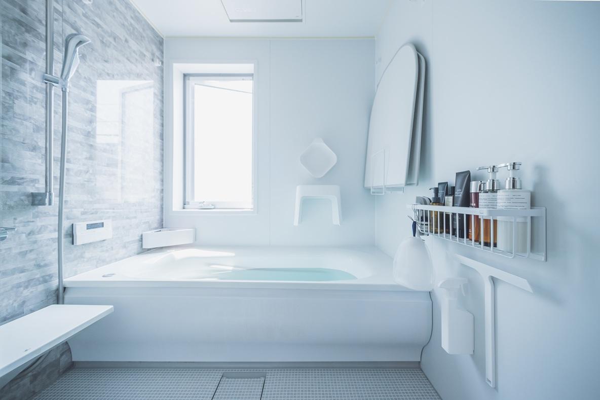 山崎実業の魔法にかかれば、お風呂のフタもイスも子どものおもちゃも