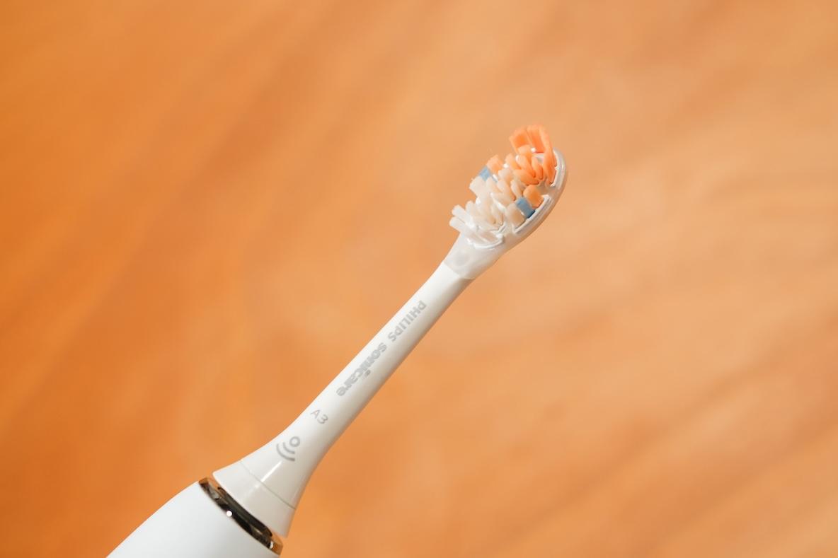 フィリップ 電動歯ブラシ 上位モデル フィリップスの電動歯ブラシ、エントリーから上位モデルに変えて