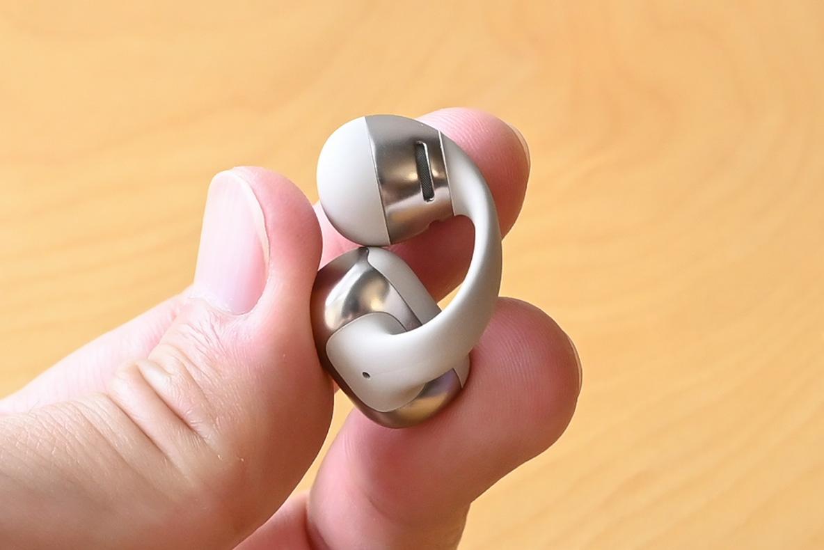 着け心地も音も満足。オーディオ好きの私が惚れ込んだのは、Shokz