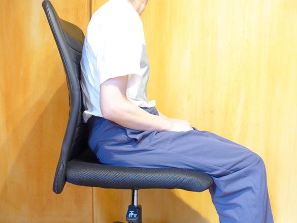 5000円以下で効果を実感。整骨院で「ストレートネック予備軍」と言われ 