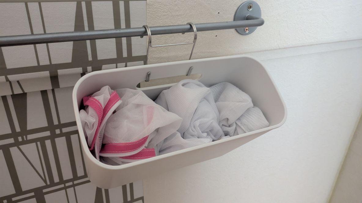 無印良品の新作「吊るせる収納ケース」を導入したら、つい出しっぱなし