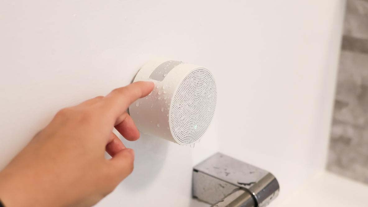 秋の夜長の相棒に。CIOの「丸くて小さいこれ」が、バスタイムをグッと