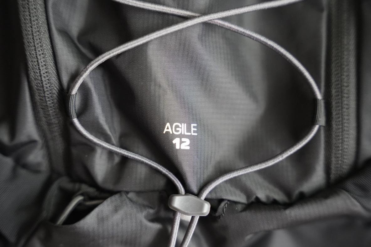 サロモンの「軽量でコンパクトなバックパック」日帰り登山最強説