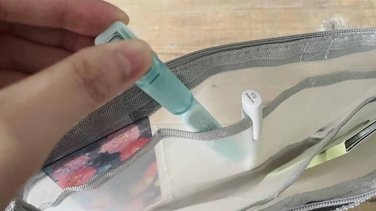 コクヨ 「キャンパス ペンのように持ち運べる ブッククリップ 緑」