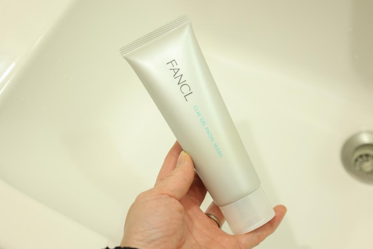 ファンケル「泥ジェル洗顔」