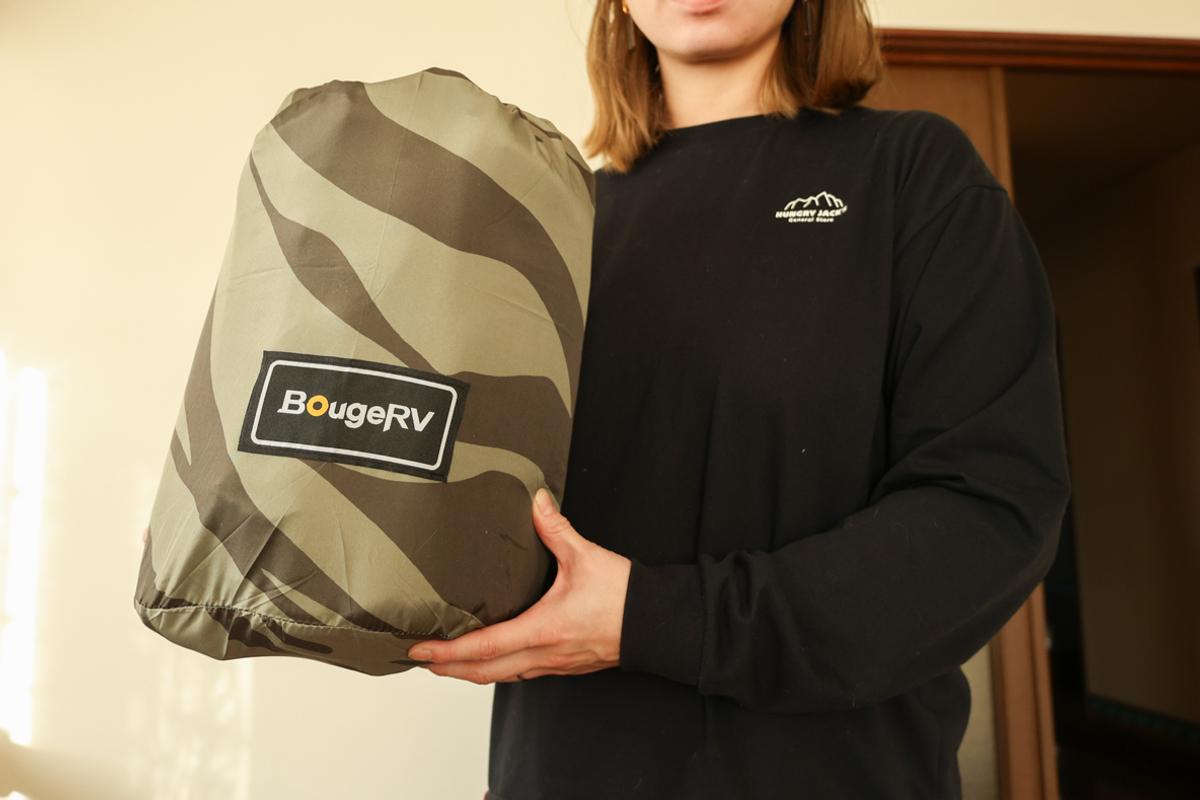 Bouge RV「12V電気毛布」