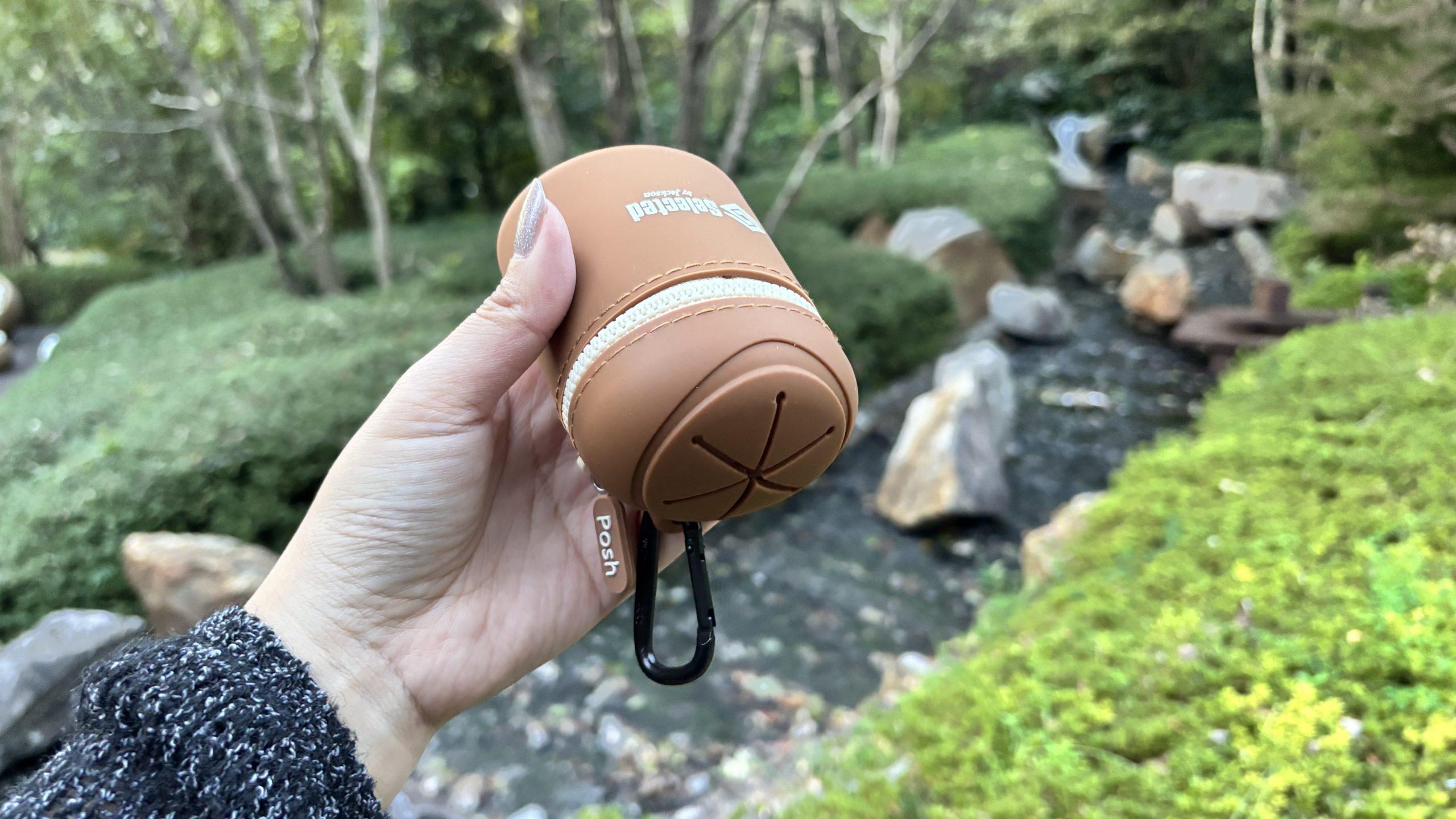軽いし濡れてもOK、お手入れ楽ちん。釣り具メーカー製作「携帯ゴミ箱