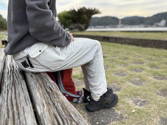 山と道の「5-Pocket Pants」が快適すぎる。もはや山より「街」で穿く