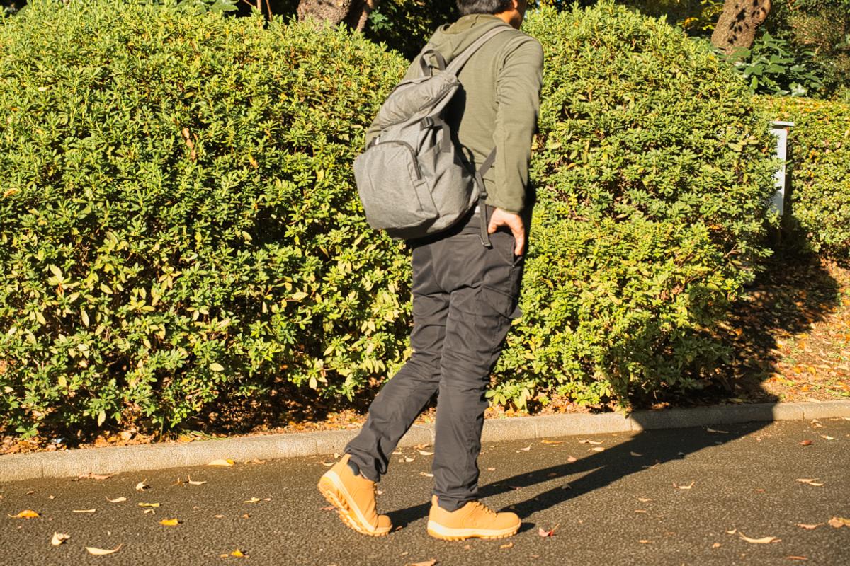 ワークマン「エックスシェルター 断熱βライトウォームストレッチパンツ」