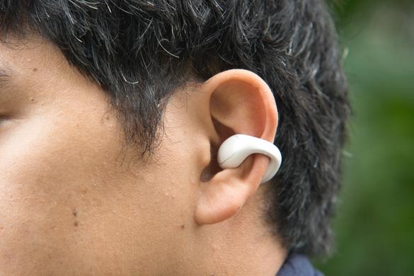 Ankerの新作イヤホンが、「つけていることを忘れる」快適さ。Amazon 
