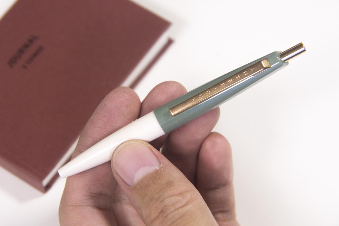 組み合わせは6000通り以上！ アンテリックの「カスタマイズボールペン