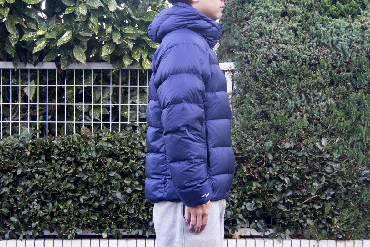 軽くてしっかり暖かい。 モンベルの「ライトアルパインダウン」は