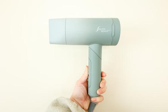 ドライヤー後の「髪の広がり」が気になる問題。ドライヤーを変えたら