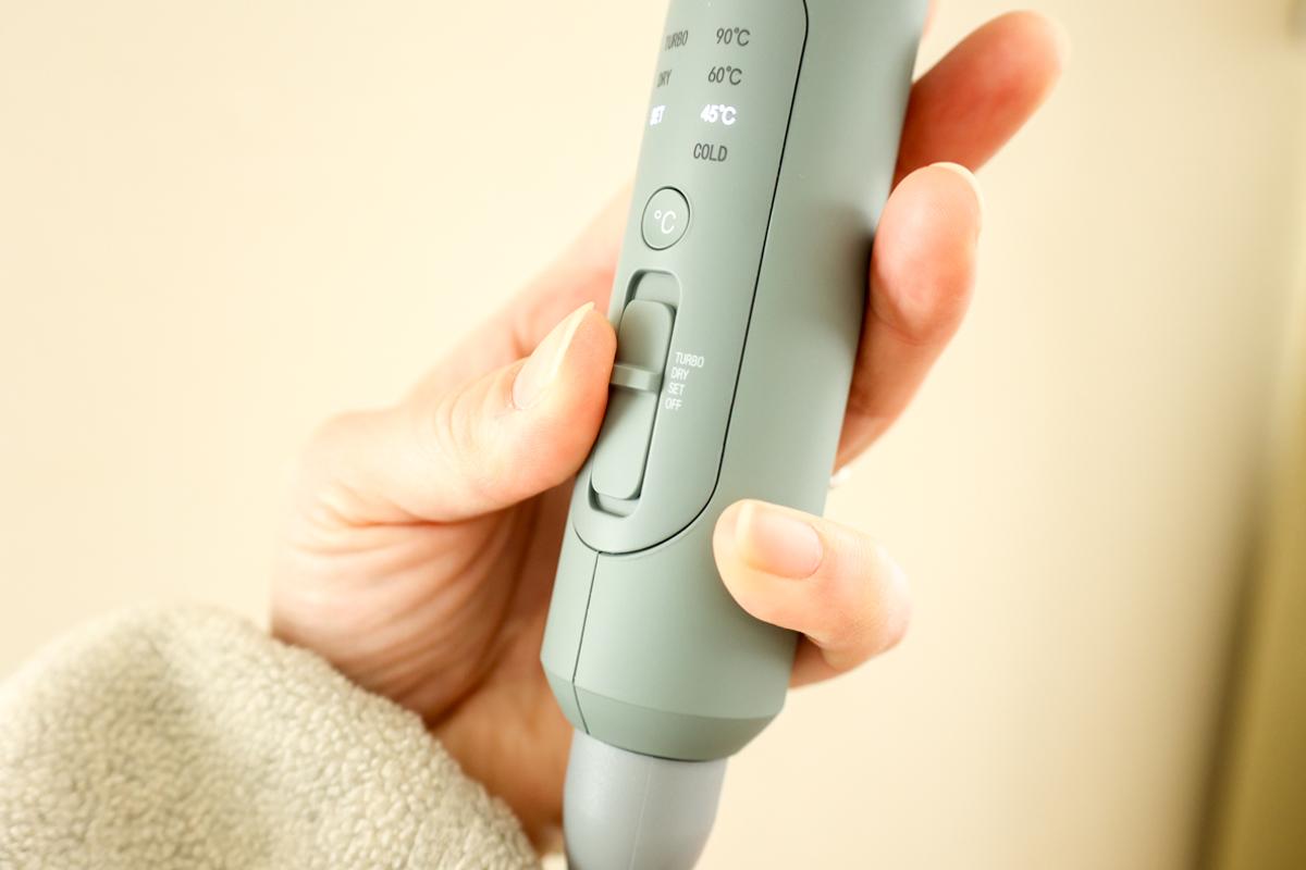 SALONMOON(サロンムーン)「ブースターイオン ドライヤー」