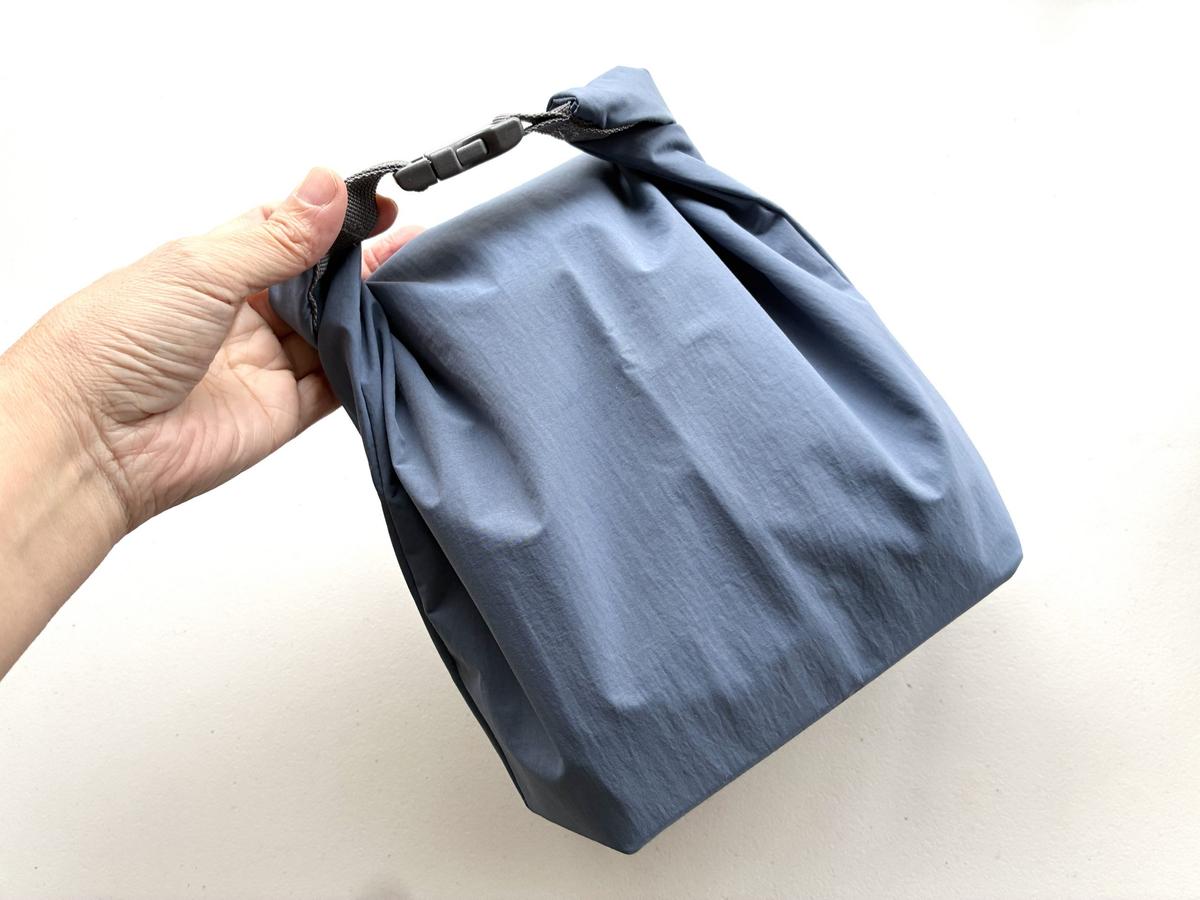 無印良品「ランチバッグ ロールトップタイプ 大」