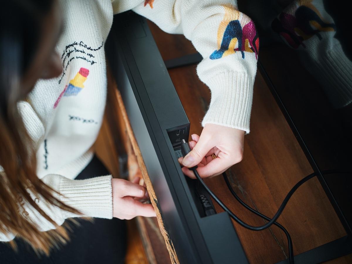 ソニーのサウンドバーはサブウーファー付で6万円台！1セットでリビング