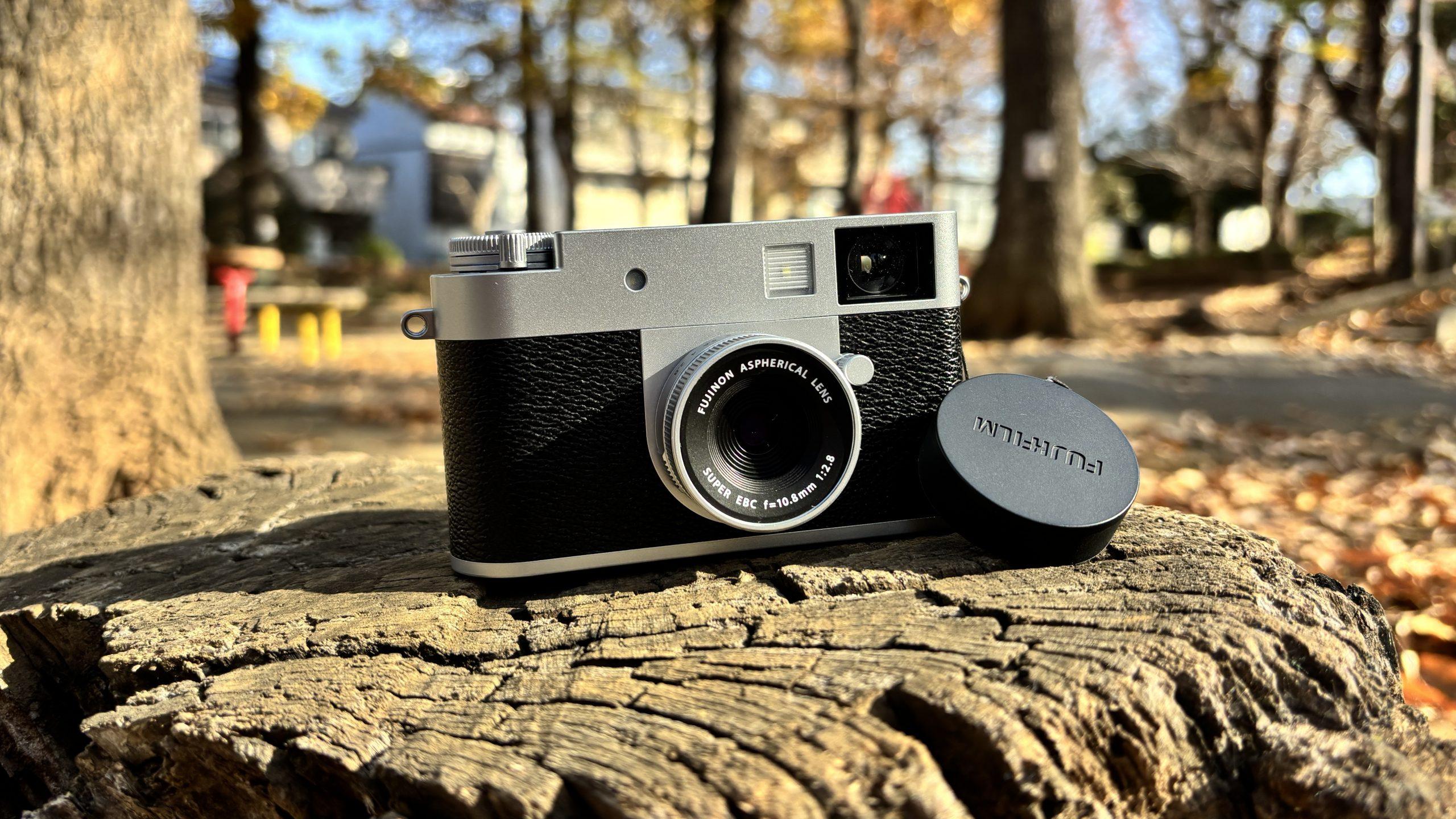 富士フイルム　デジタルカメラ 富士フイルム FinePix Z900EXR [レッド] 価格比較 - 価格.com