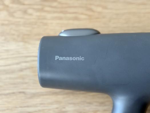 Panasonicの「髪の毛がサラサラになるドライヤー」。1万円以下なのに大