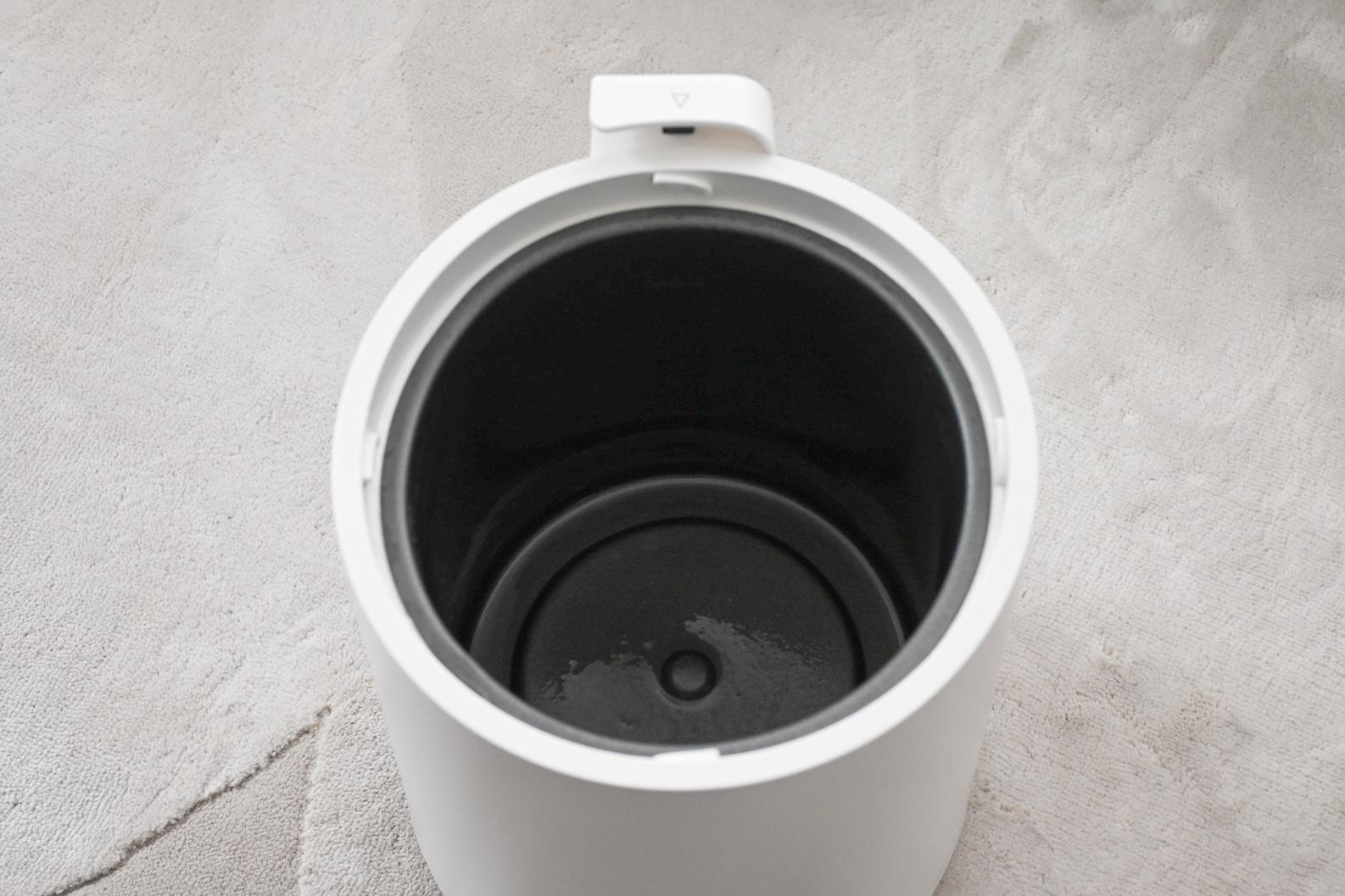 ドウシシャの「スチーム式加湿器」を使って約1年。面倒なお手入れから