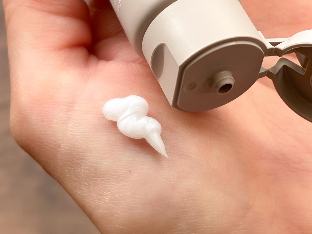 ユースキン kinoka ハンドクリーム(クスノキ)のテクスチャー