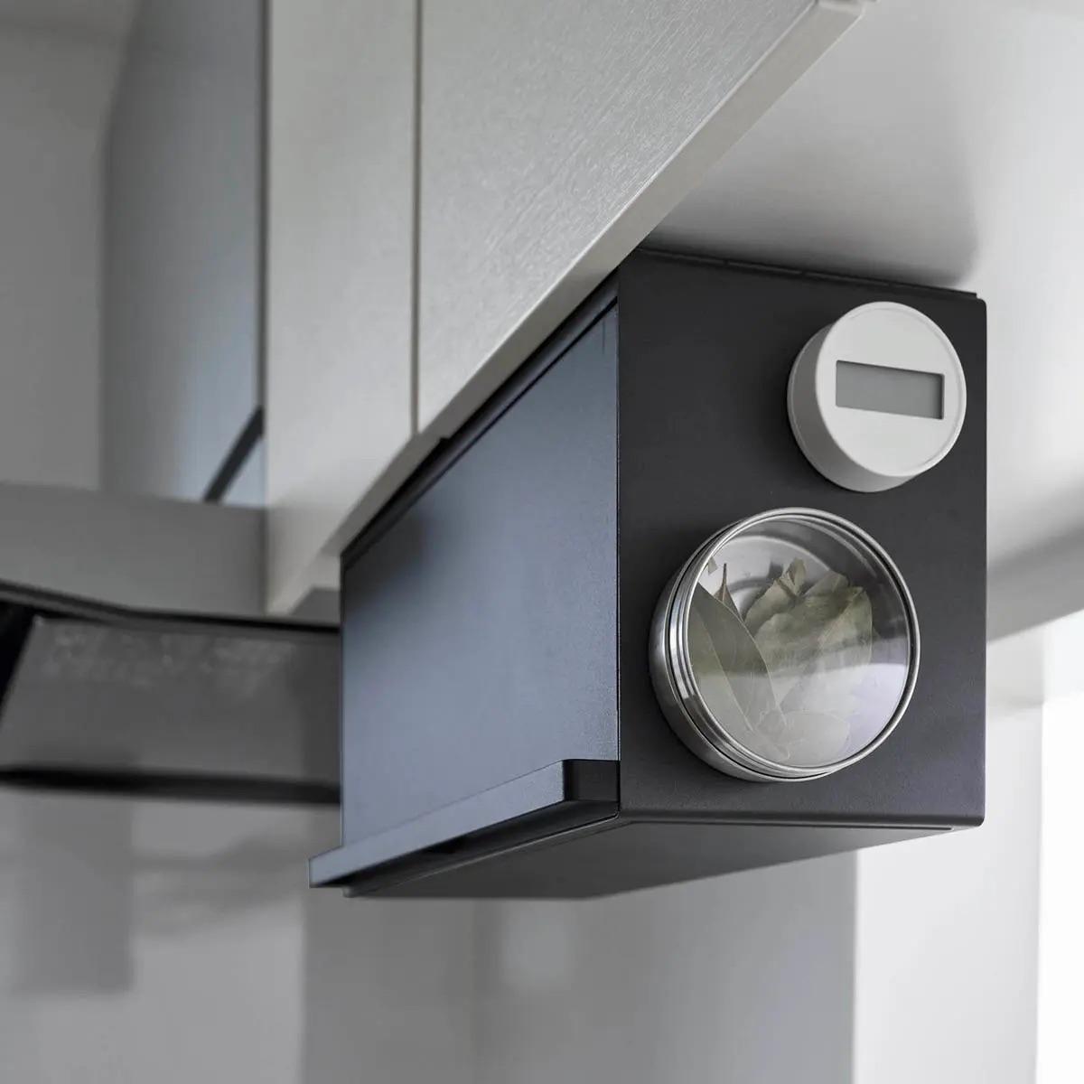 キッチンタイマーを貼り付けたブレッドケース