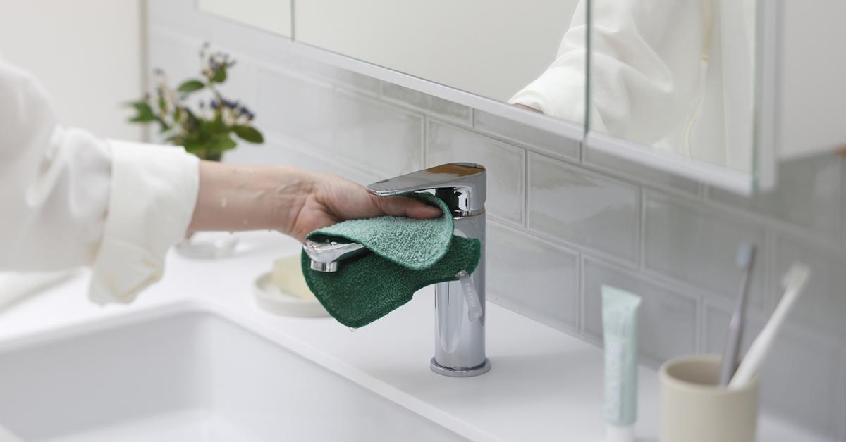 マーナ「水ピカ クロス」の使用イメージ