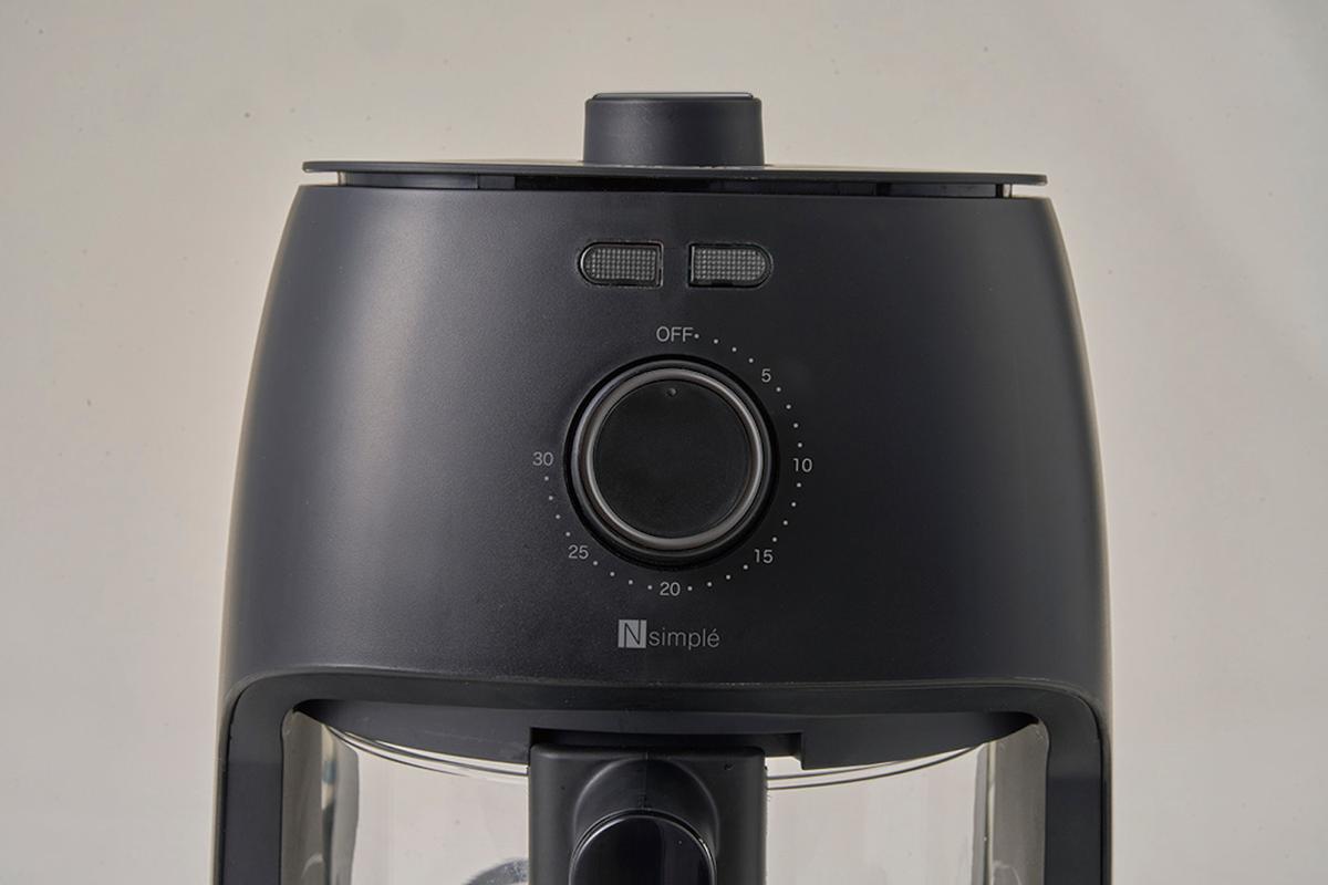 ニトリの「ノンオイルフライヤー」のダイヤル部分