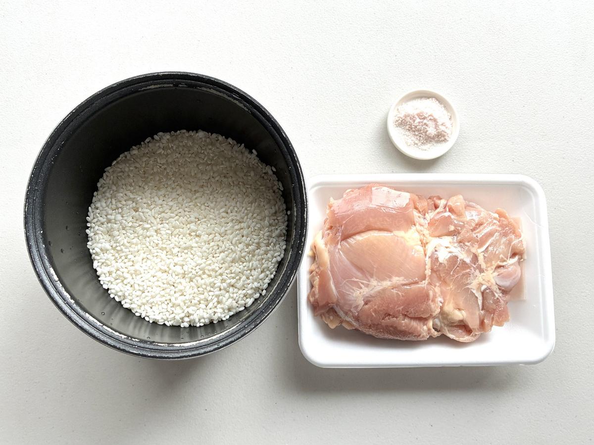 KALDI「海南チキンライスの黒い方のたれ」