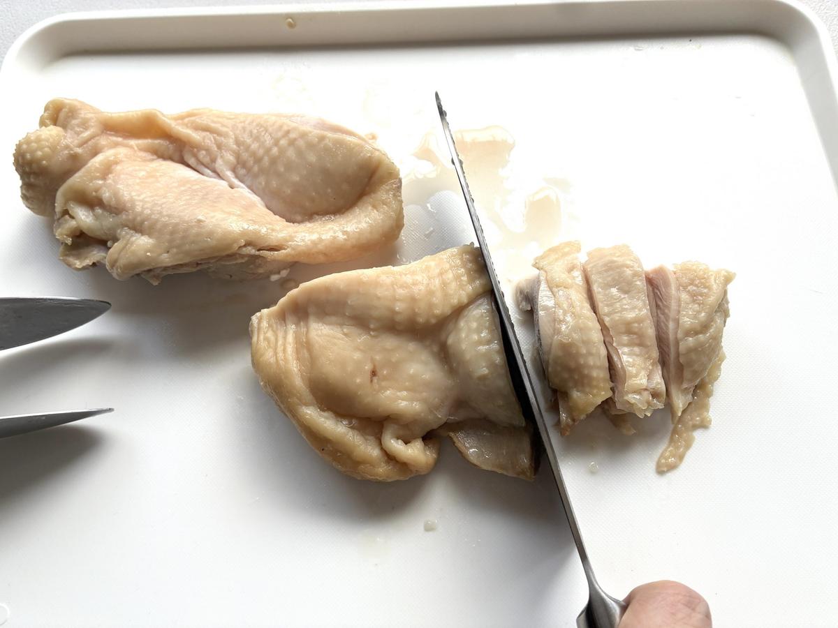 KALDI「海南チキンライスの黒い方のたれ」