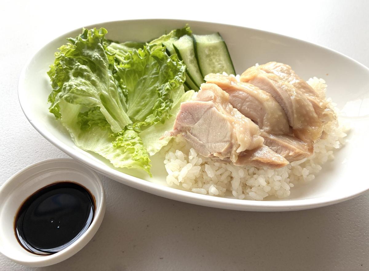 KALDI「海南チキンライスの黒い方のたれ」