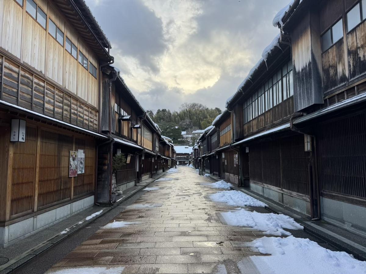 ワークマン「氷雪耐滑ケベックネオ」