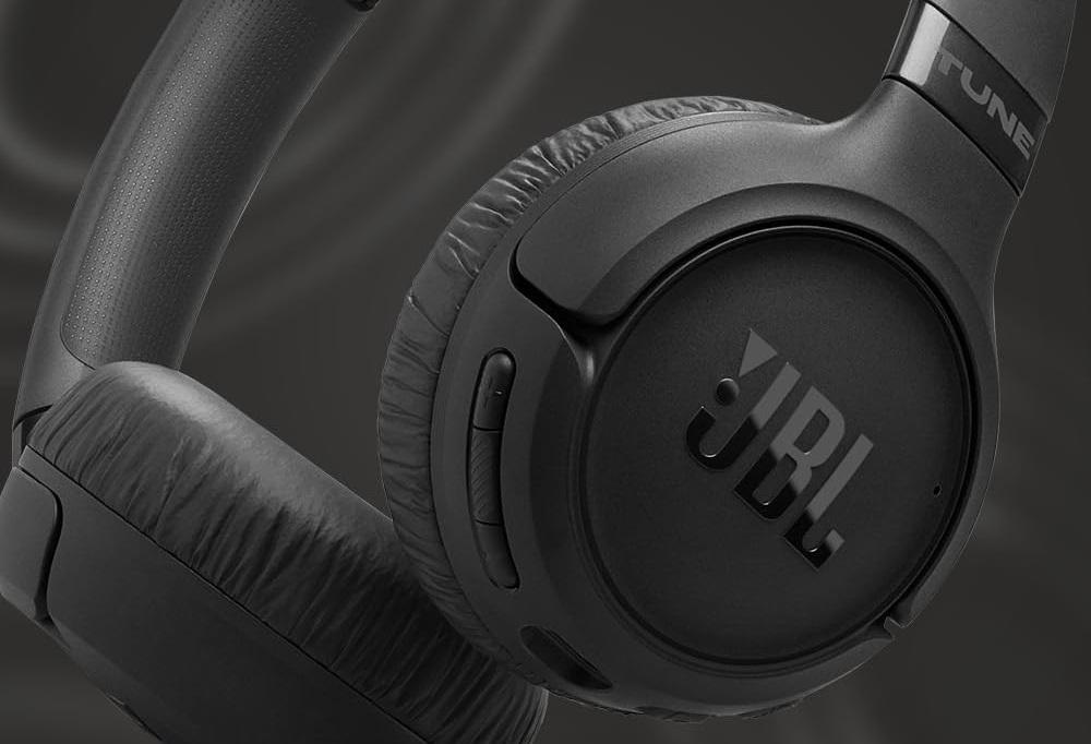 【新品】JBL TUNE 680NC ワイヤレスヘッドホン 黒 有線時ハイレゾ JBL Tune 680NC | ノイズキャンセリングワイヤレスオンイヤーヘッドホン
