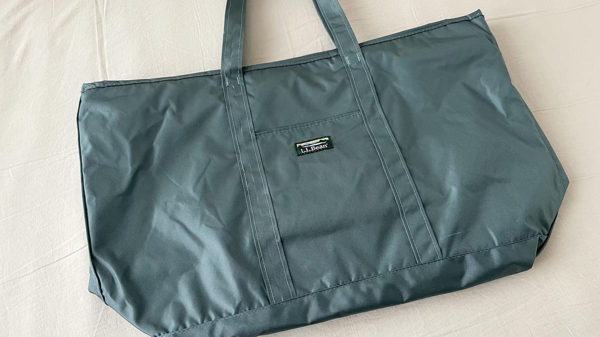 L.L.Bean「エブリデイ・ライトウェイト・トート ラージ  Soft Spruce」