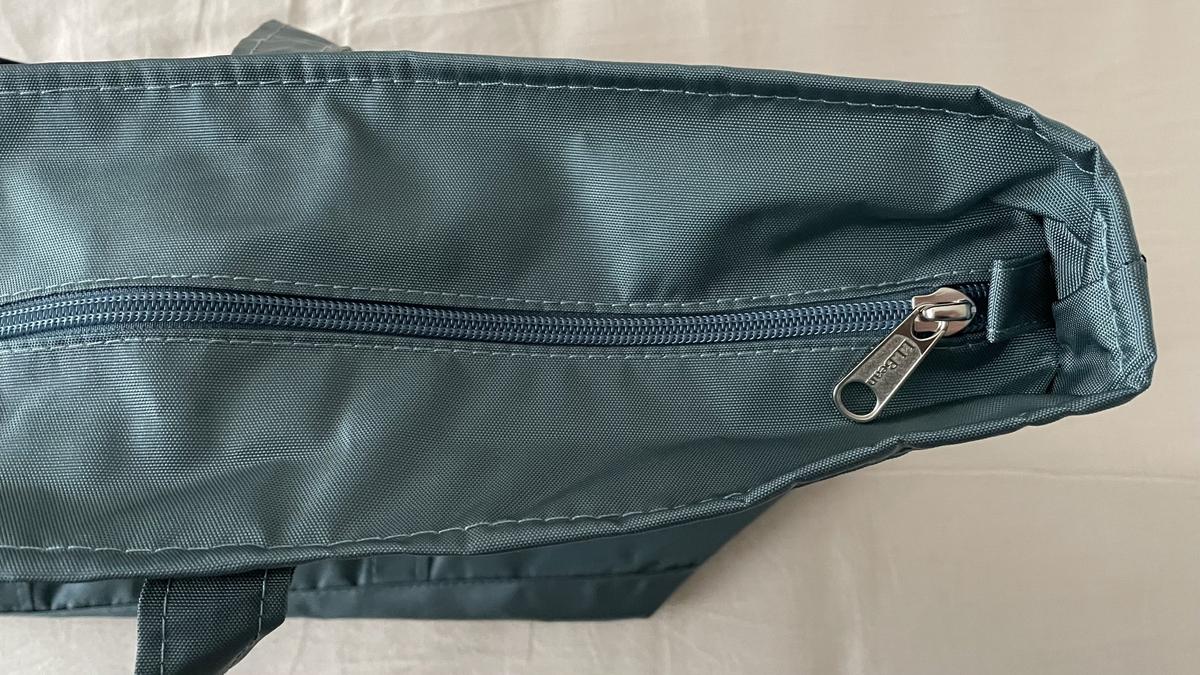 L.L.Bean「エブリデイ・ライトウェイト・トート ラージ  Soft Spruce」