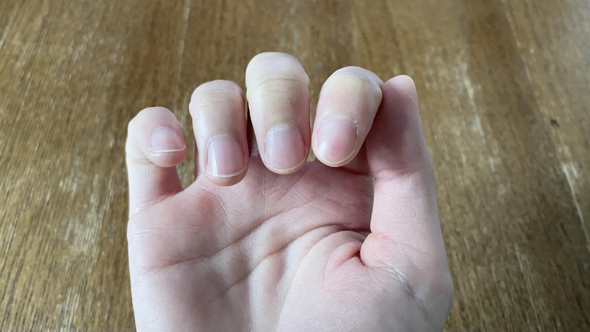 無印良品「ネイルケアオイル スプリングフローラル」