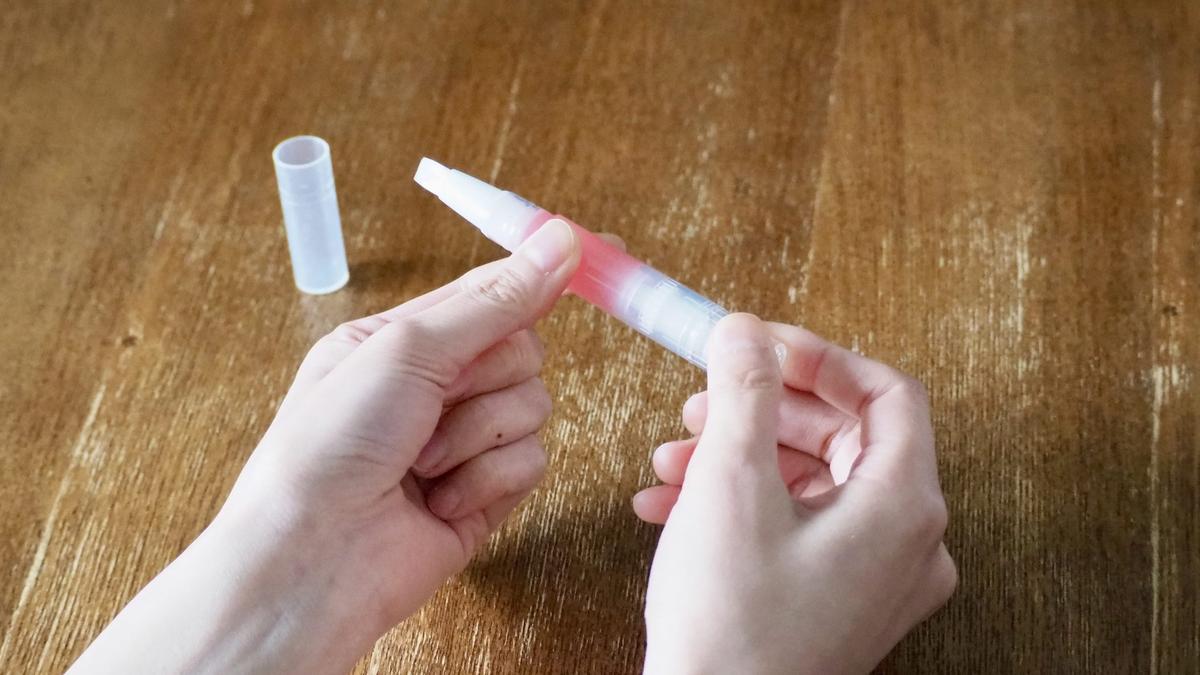 無印良品「ネイルケアオイル スプリングフローラル」