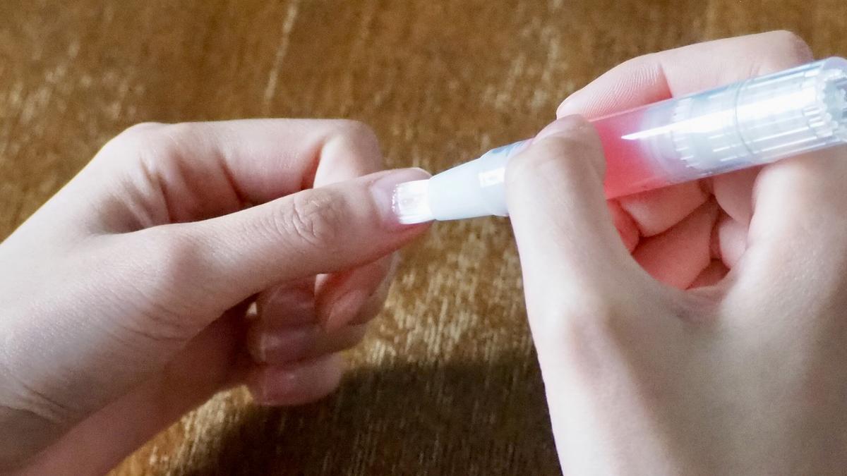 無印良品「ネイルケアオイル スプリングフローラル」