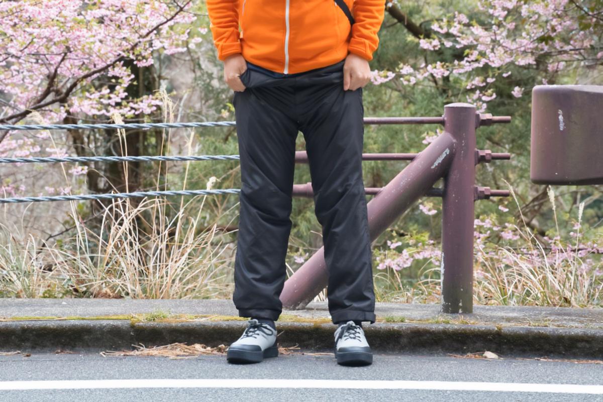 ワークマン「ディアライト防水シューズ」