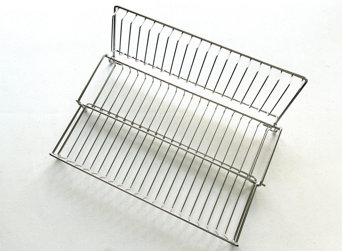 ニトリ「コンパクトに収納できる折りたたみ水切りステンレス」