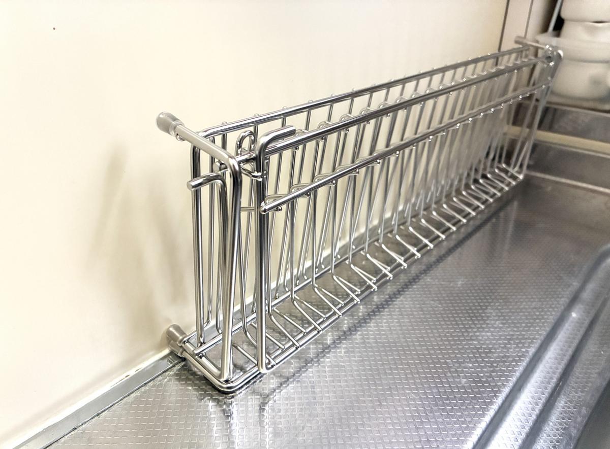 ニトリ「コンパクトに収納できる折りたたみ水切りステンレス」