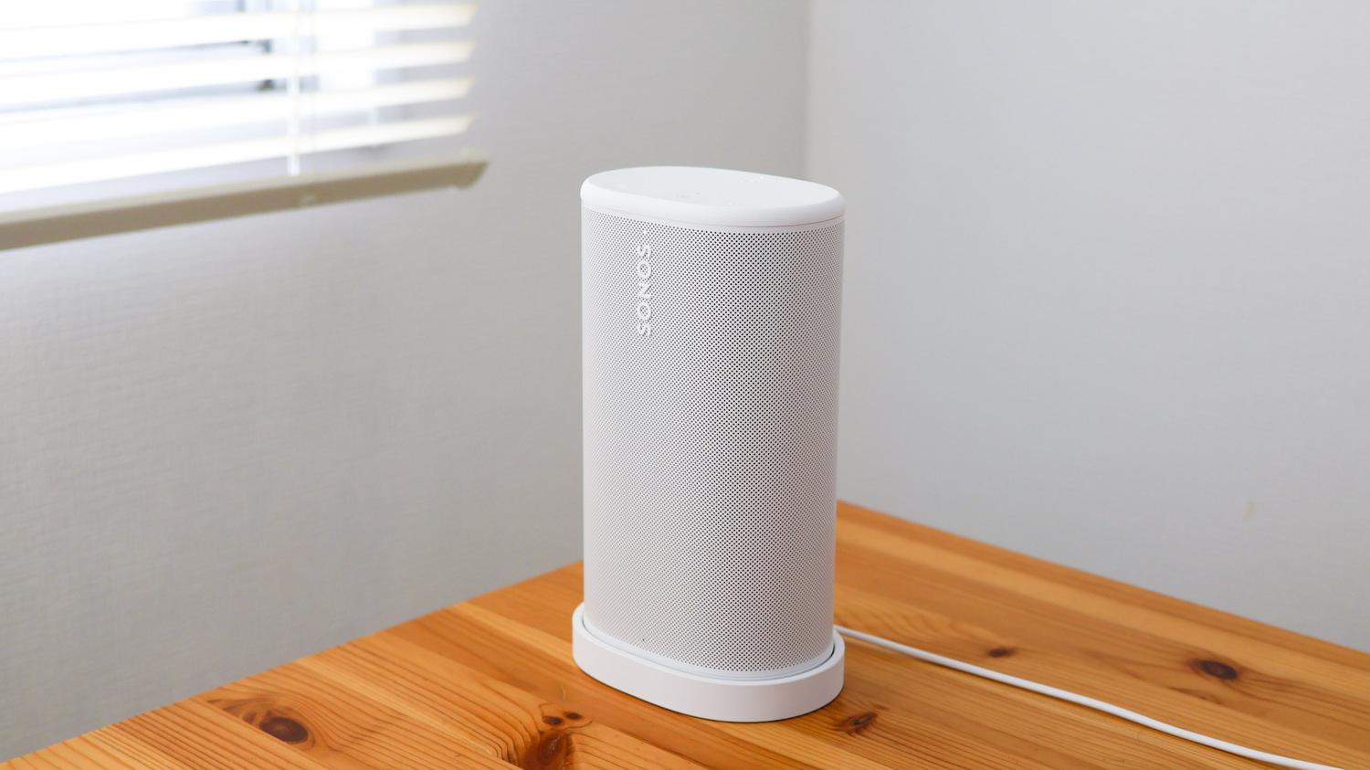 Sonosの新型ワイヤレススピーカーはアウトドアにも対応！ キャンプに