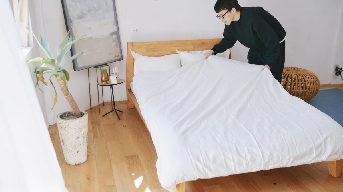 引っ越し好きが悩む「ベッド問題」。工具なし20分＆分解もラクな1台で 